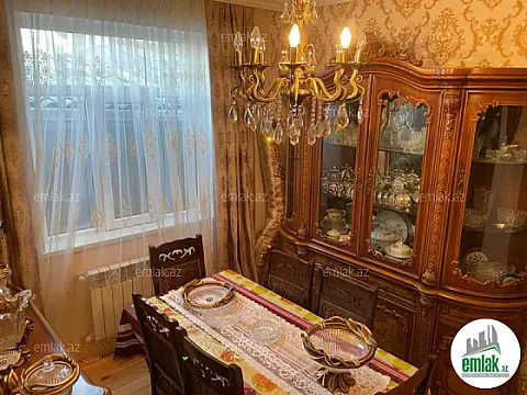 Satılır 3 otaqlı həyət evi 100 m²