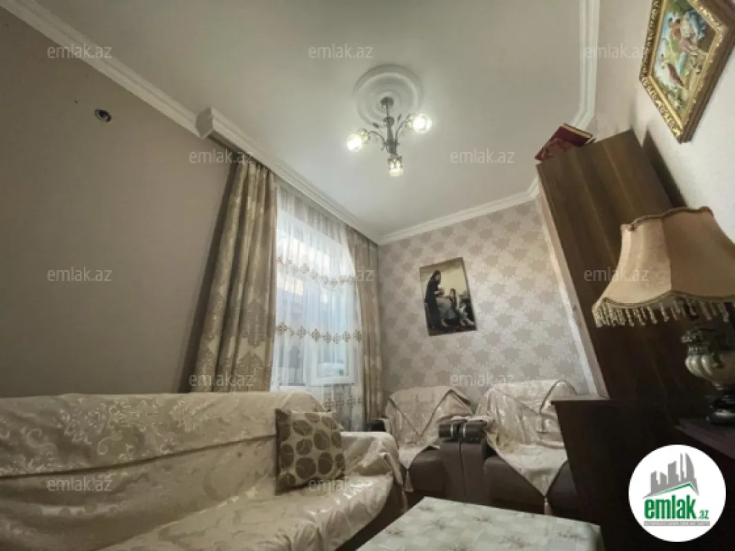 Satılır 3 otaqlı həyət evi 100 m²