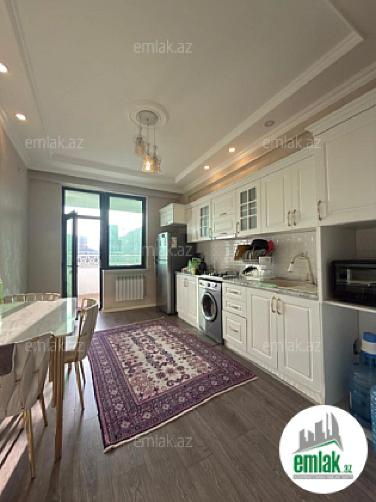 Satılır 2 otaqlı yeni tikili 100 m²