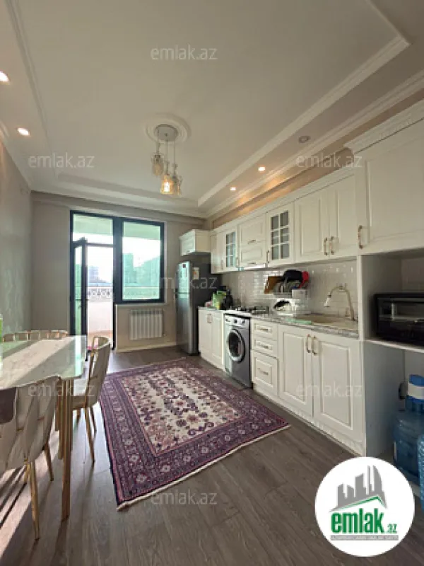 Satılır 2 otaqlı yeni tikili 100 m²