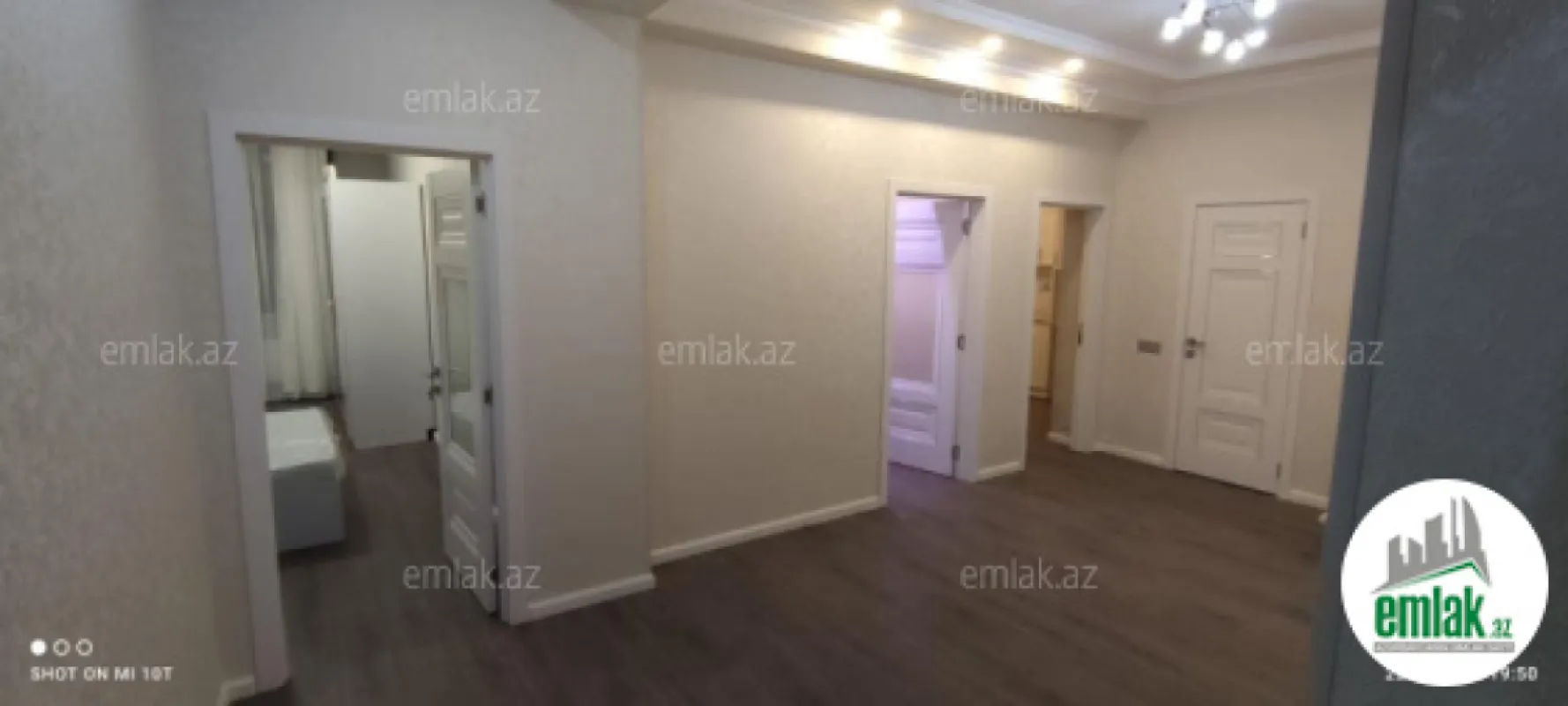 Satılır 2 otaqlı yeni tikili 100 m²