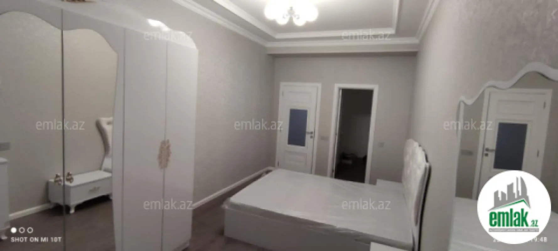 Satılır 2 otaqlı yeni tikili 100 m²