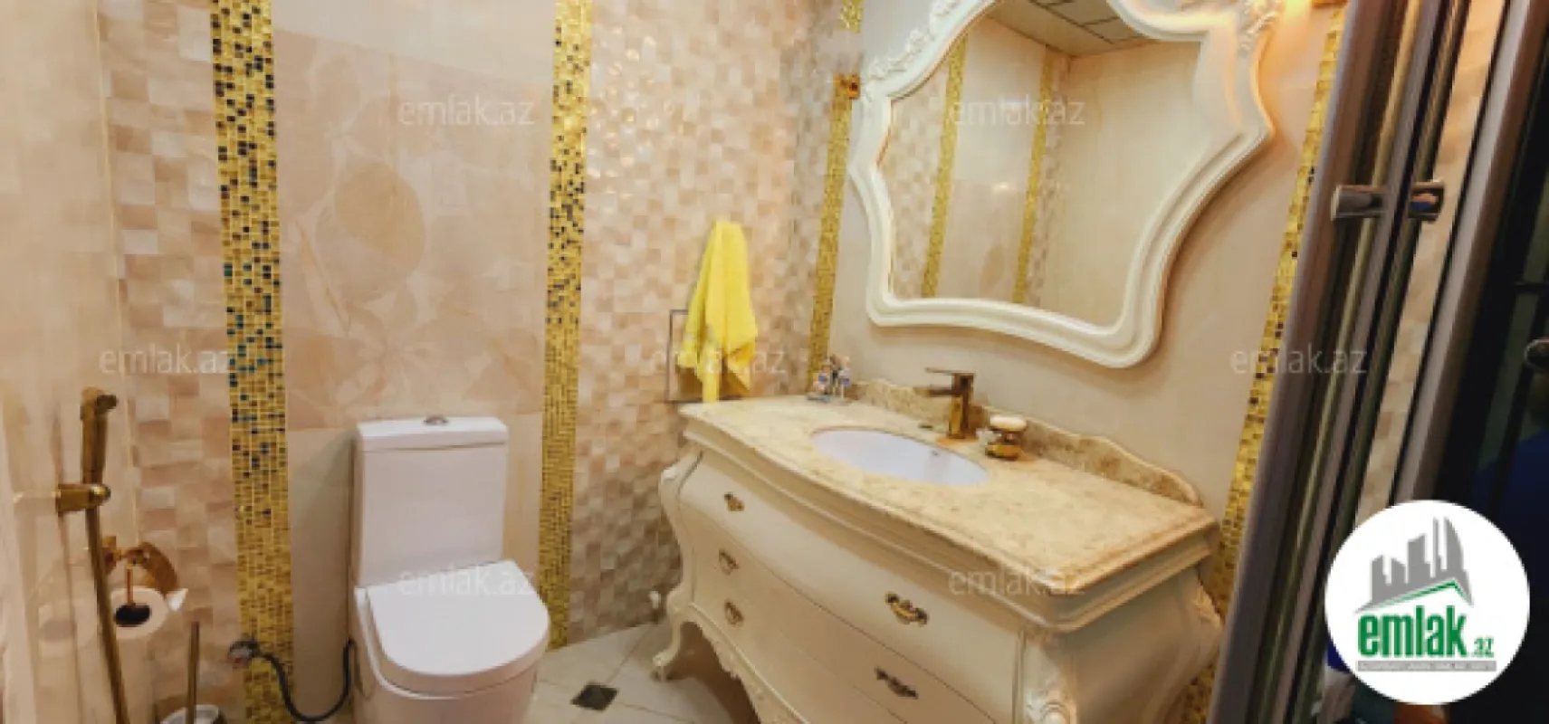 Satılır 3 otaqlı yeni tikili 135 m²