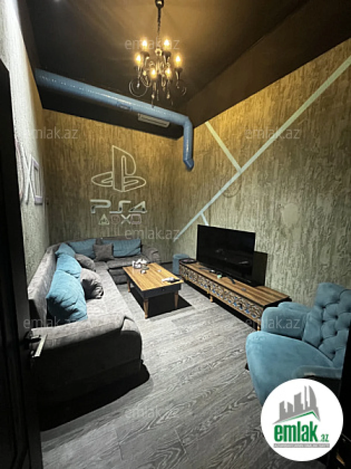 Satılır 8 otaqlı obyekt 271 m²