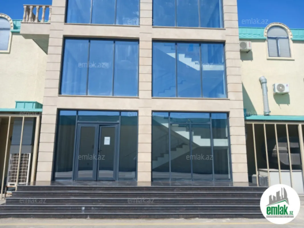 Satılır 20 otaqlı ofis 200 m²