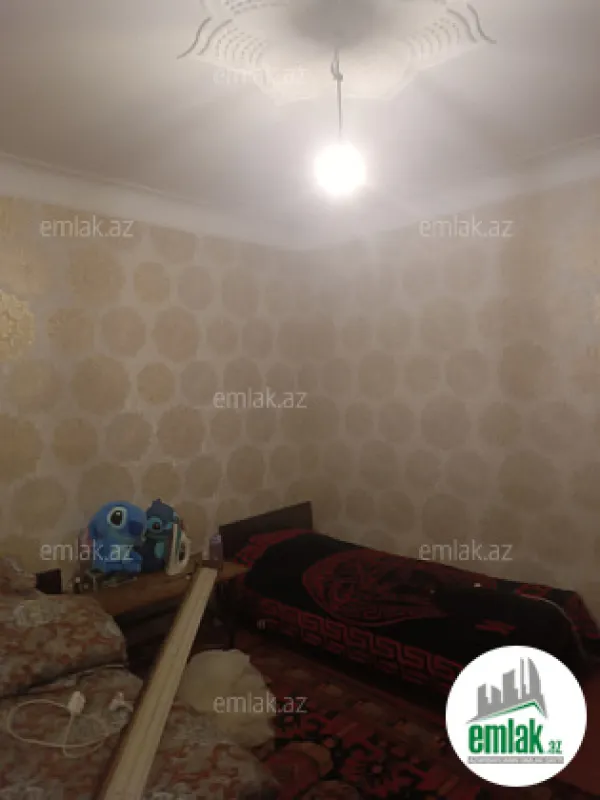 Satılır 4 otaqlı həyət evi 64 m²