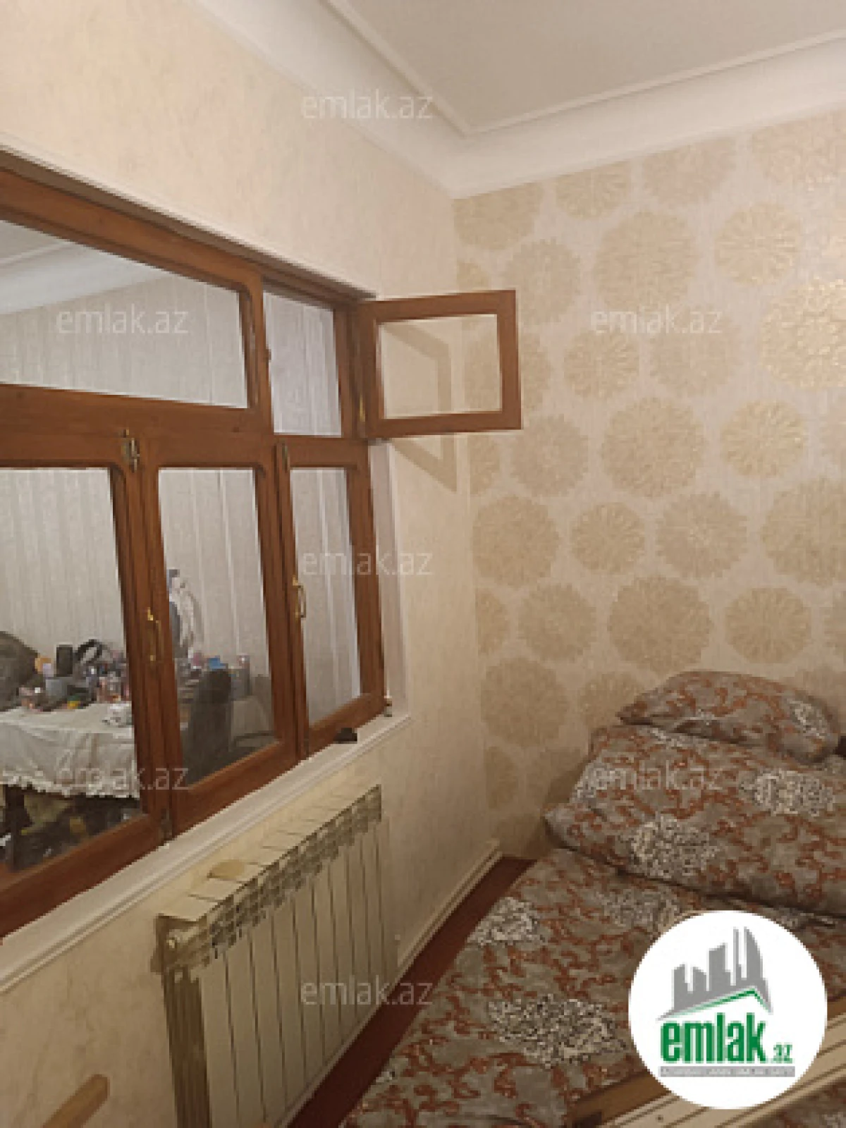 Satılır 4 otaqlı həyət evi 64 m²