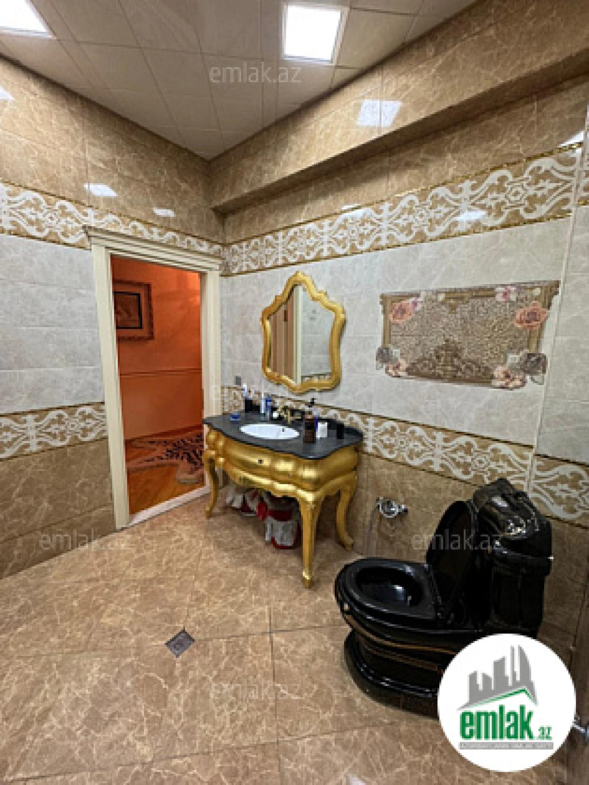 Satılır 4 otaqlı yeni tikili 185 m²