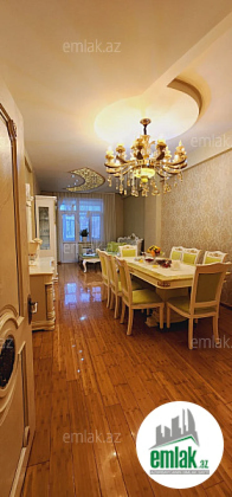 Satılır 3 otaqlı yeni tikili 135 m²