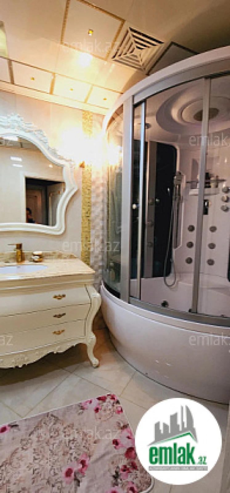 Satılır 3 otaqlı yeni tikili 135 m²