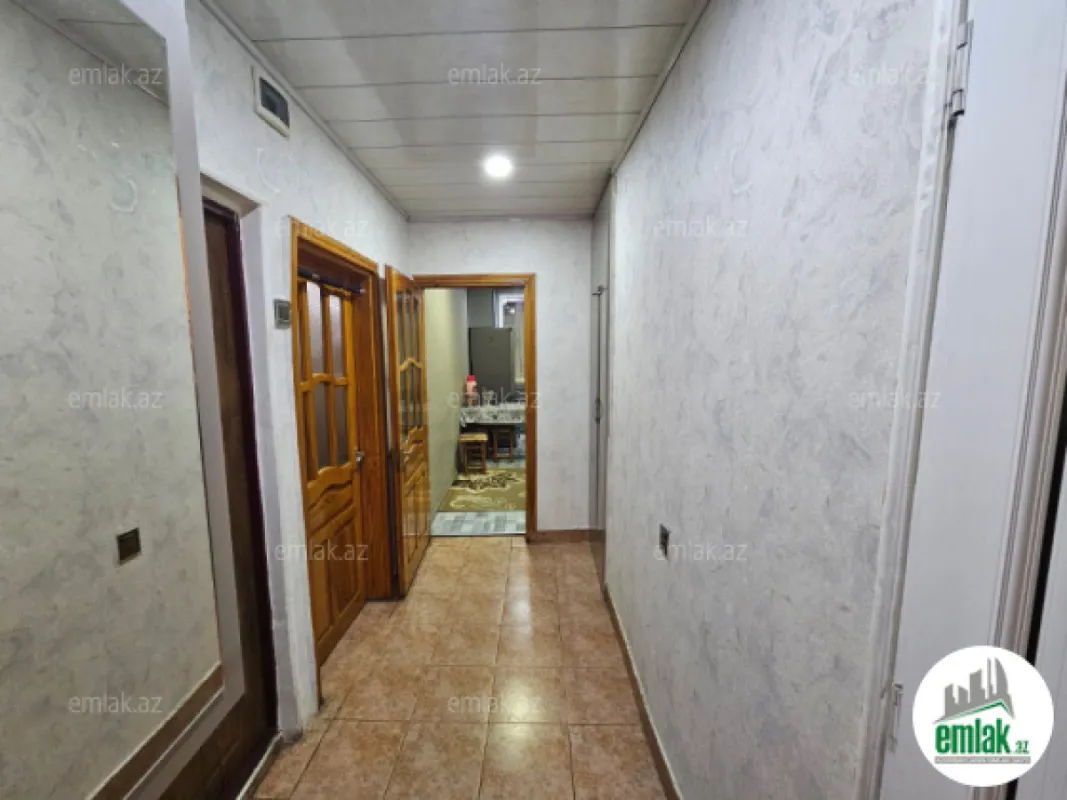 Satılır 2 otaqlı köhnə tikili 65 m²