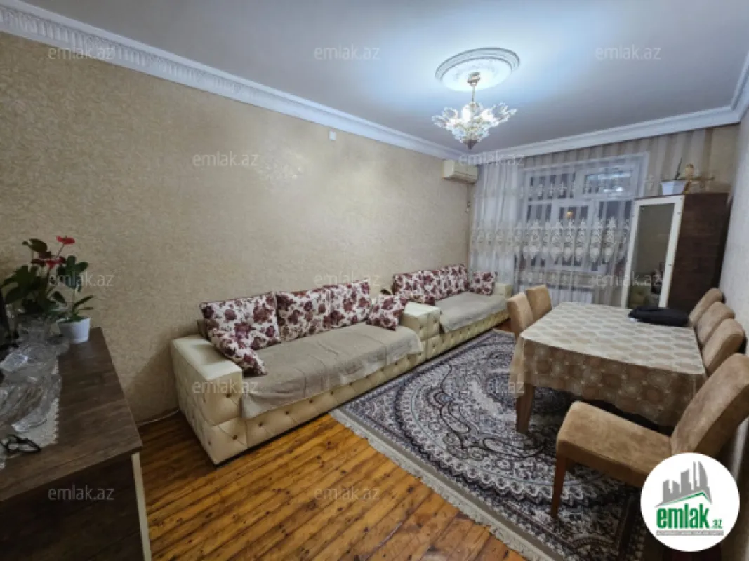 Satılır 2 otaqlı köhnə tikili 65 m²