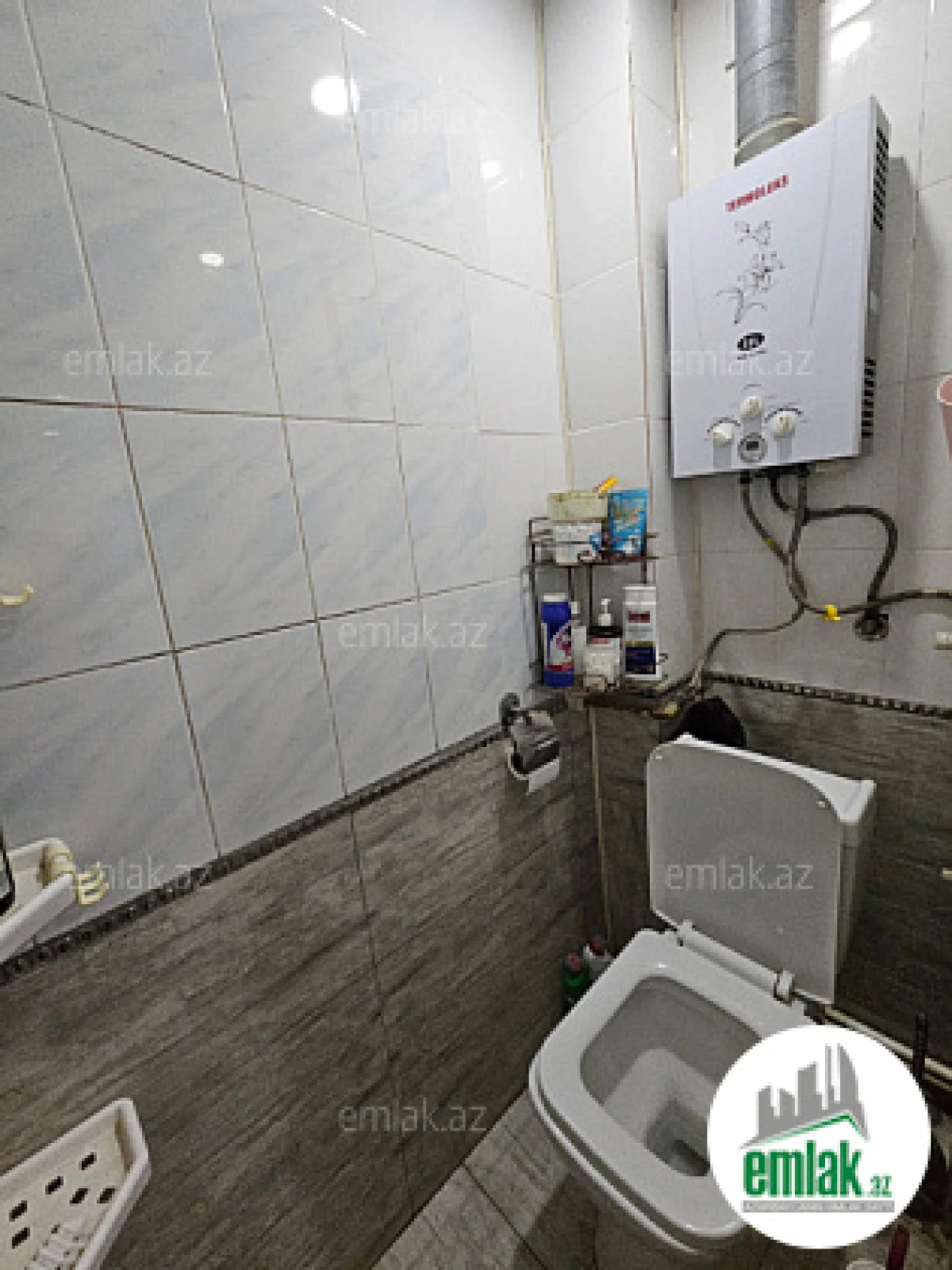 Satılır 2 otaqlı köhnə tikili 65 m²