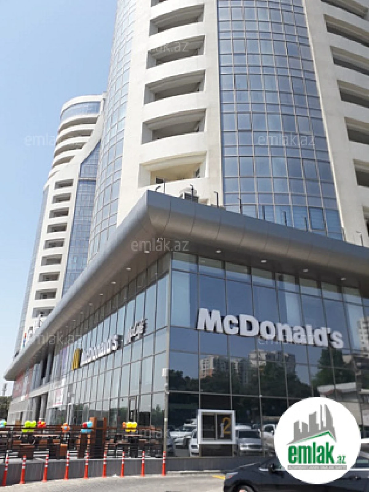 Satılır 2 otaqlı yeni tikili 79 m²