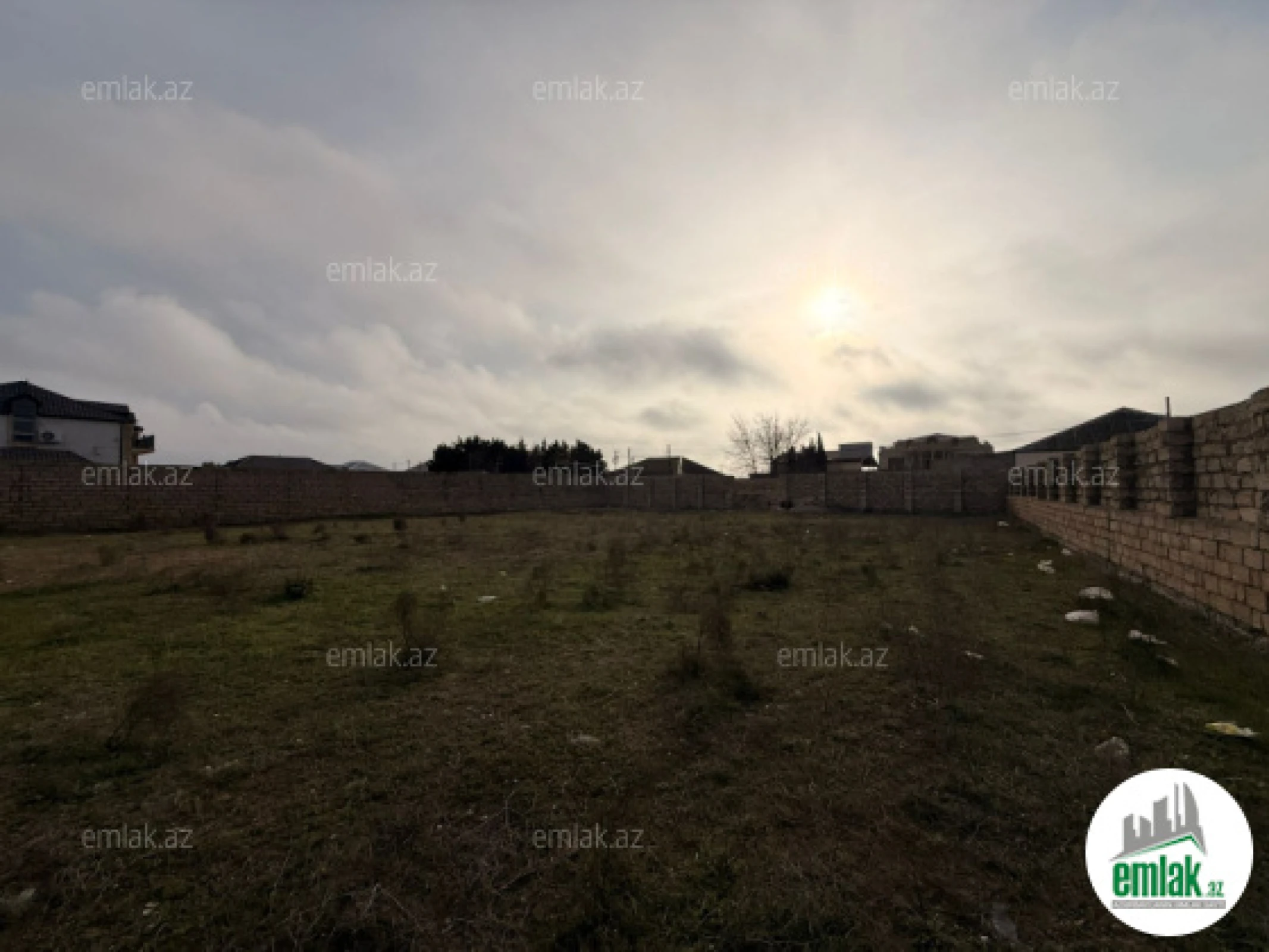 Satılır torpaq sahəsi 12 m²