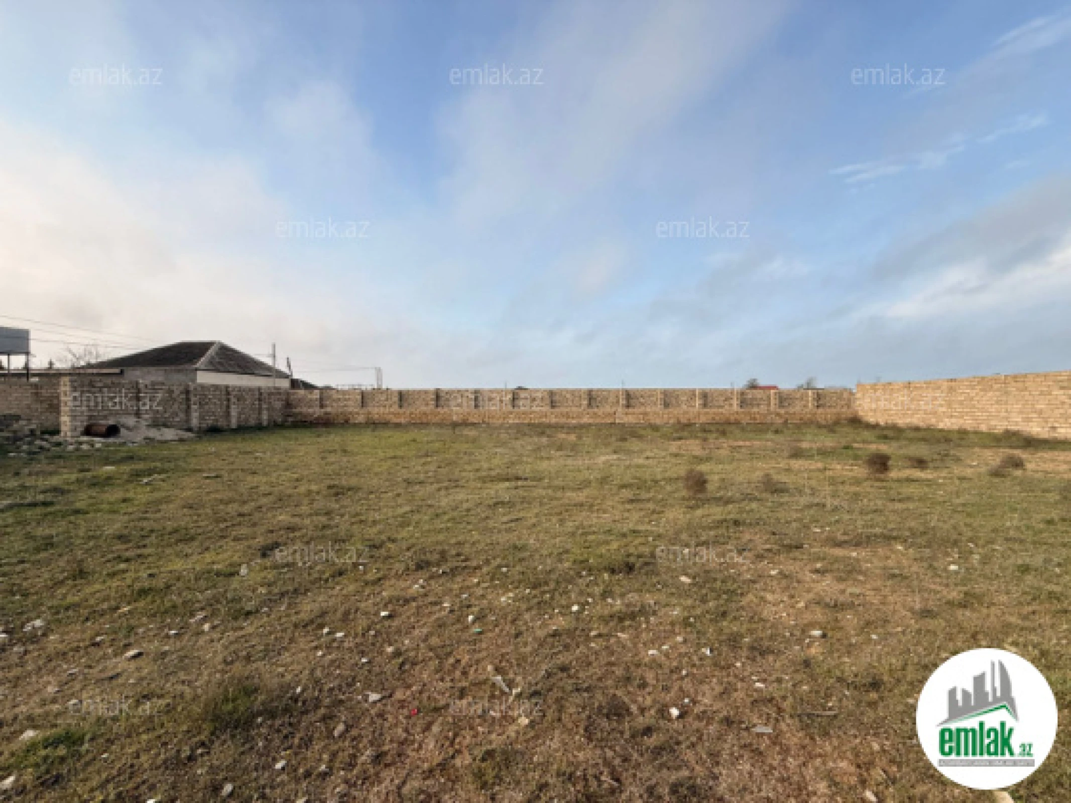 Satılır torpaq sahəsi 12 m²