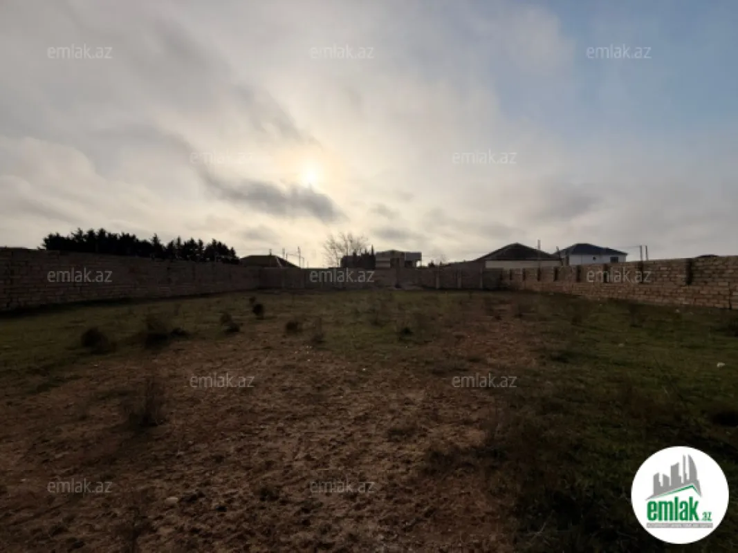 Satılır torpaq sahəsi 12 m²