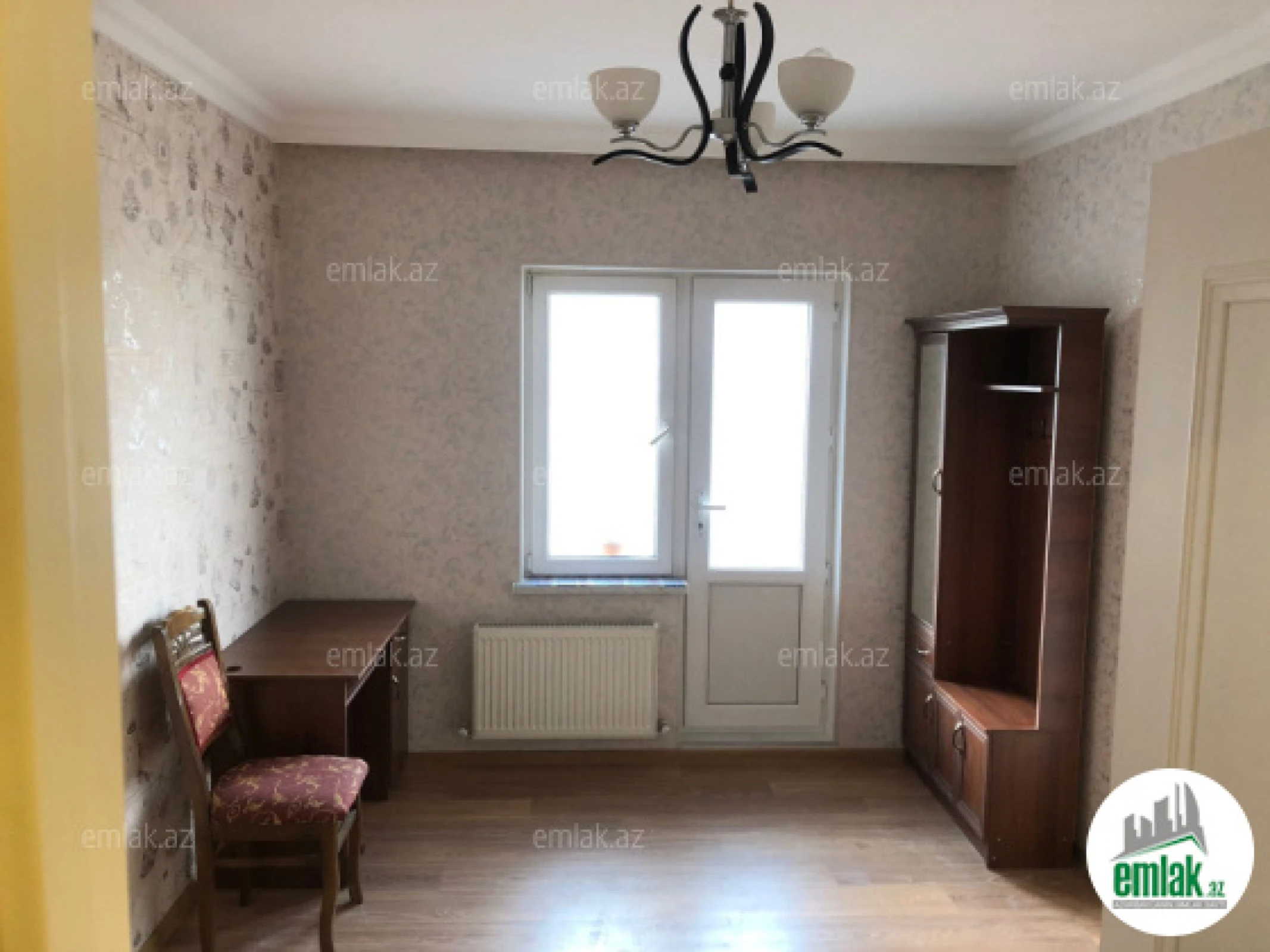 Satılır 3 otaqlı köhnə tikili 86 m²