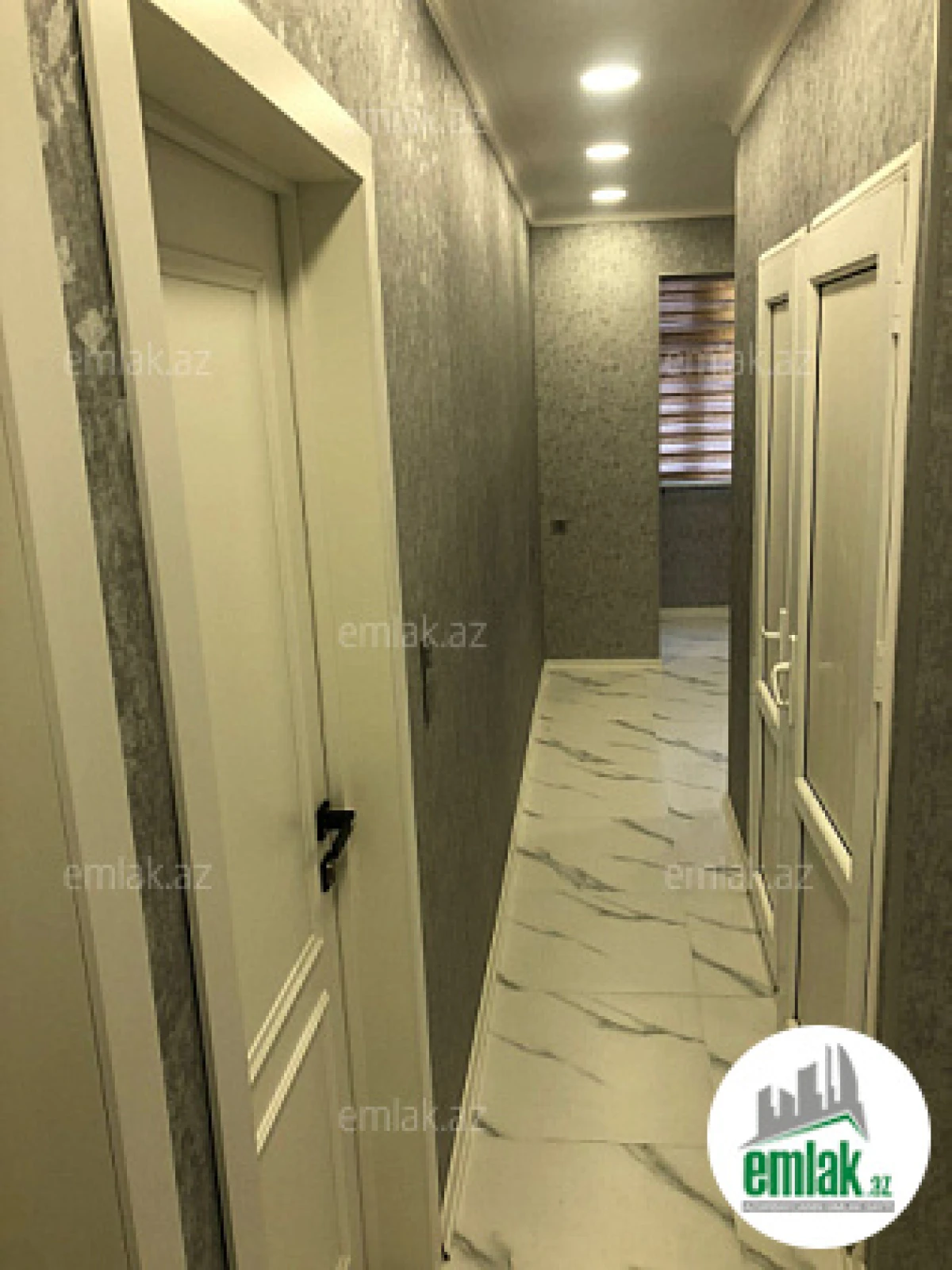 Satılır 3 otaqlı köhnə tikili 86 m²
