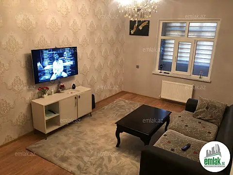 Satılır 3 otaqlı köhnə tikili 86 m²