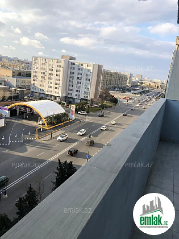 Satılır 3 otaqlı köhnə tikili 86 m²