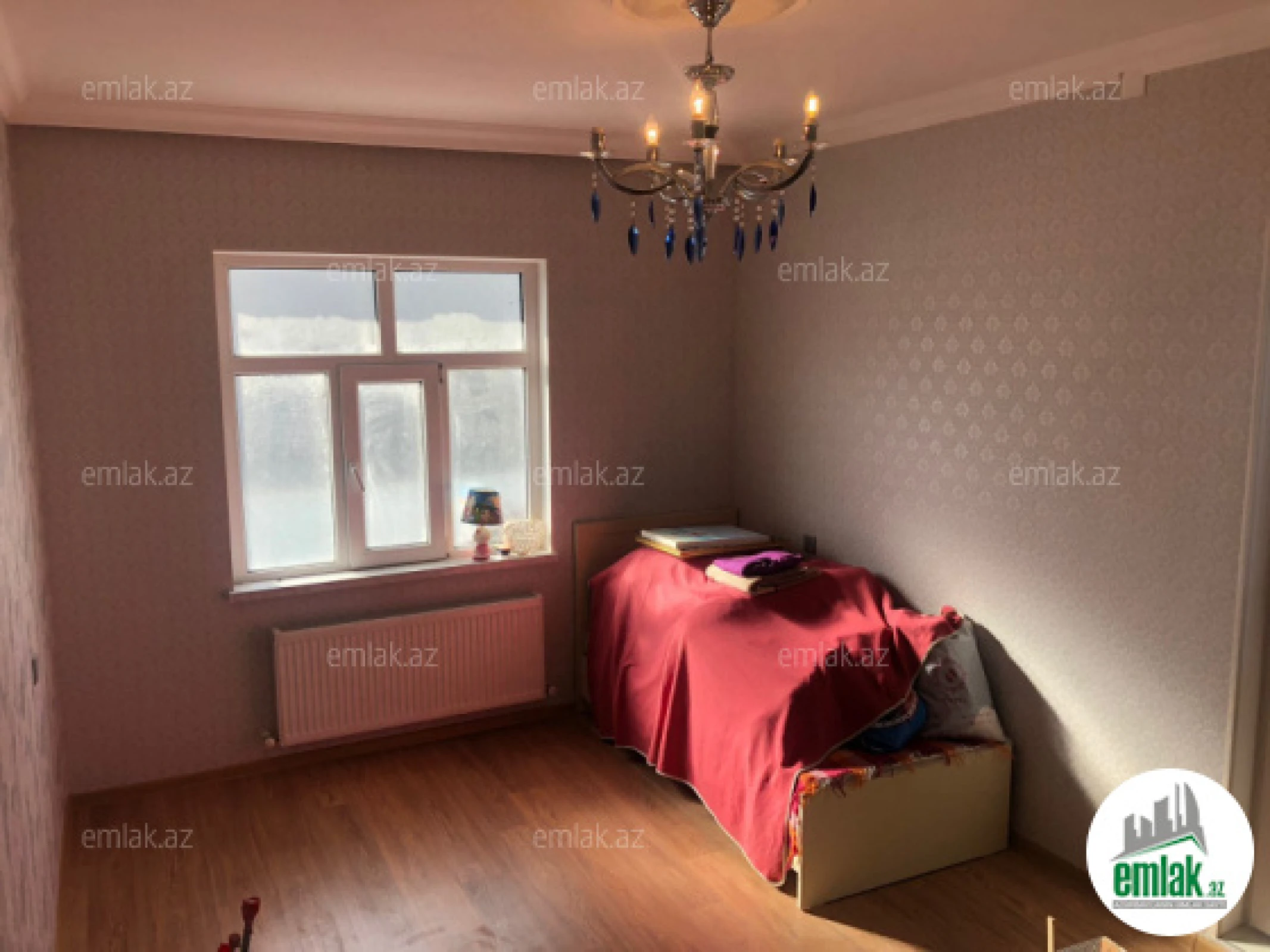 Satılır 3 otaqlı köhnə tikili 86 m²