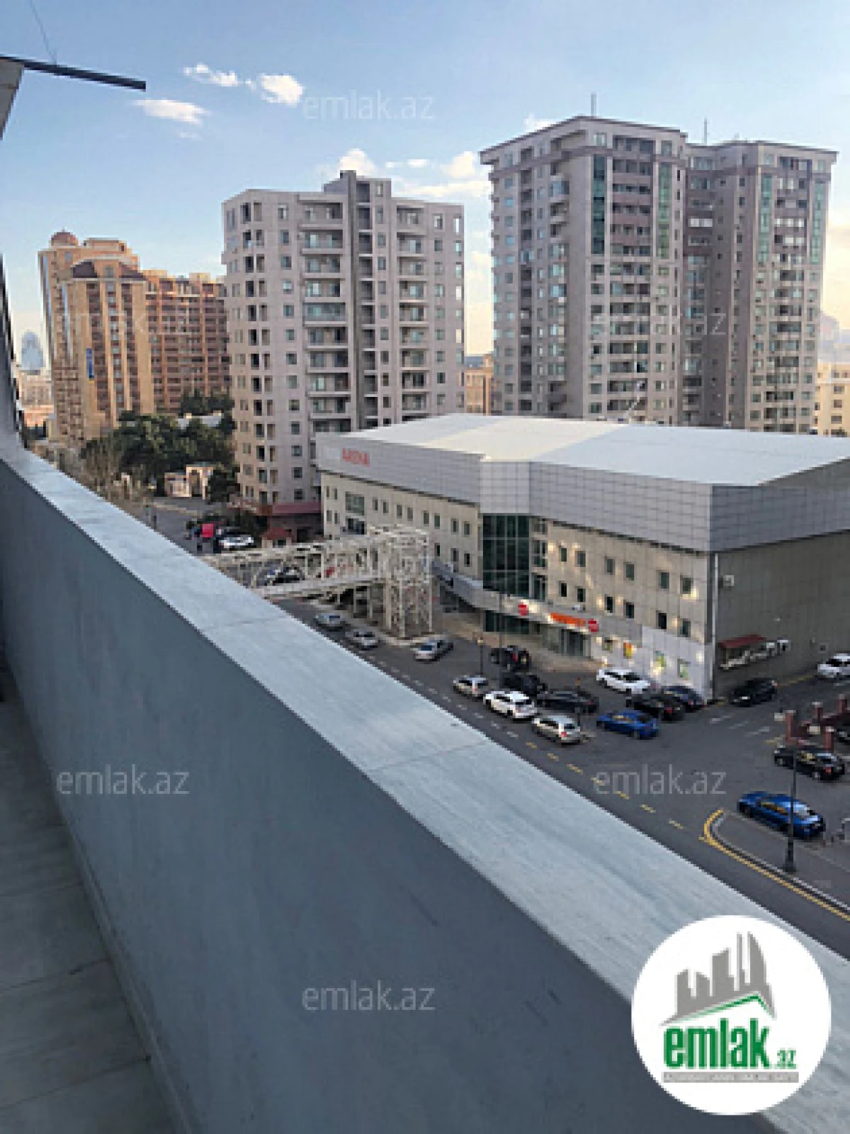 Satılır 3 otaqlı köhnə tikili 86 m²