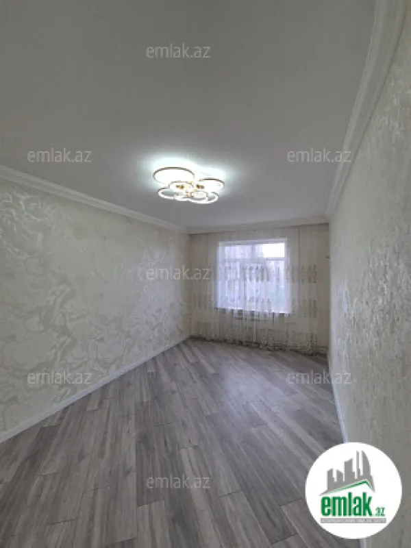 Satılır 3 otaqlı köhnə tikili 70 m²