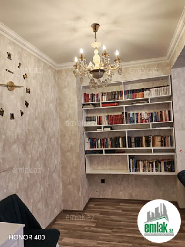 Satılır 2 otaqlı yeni tikili 76 m²