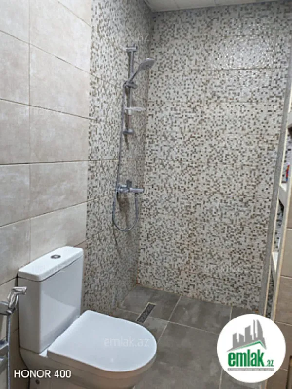 Satılır 2 otaqlı yeni tikili 76 m²