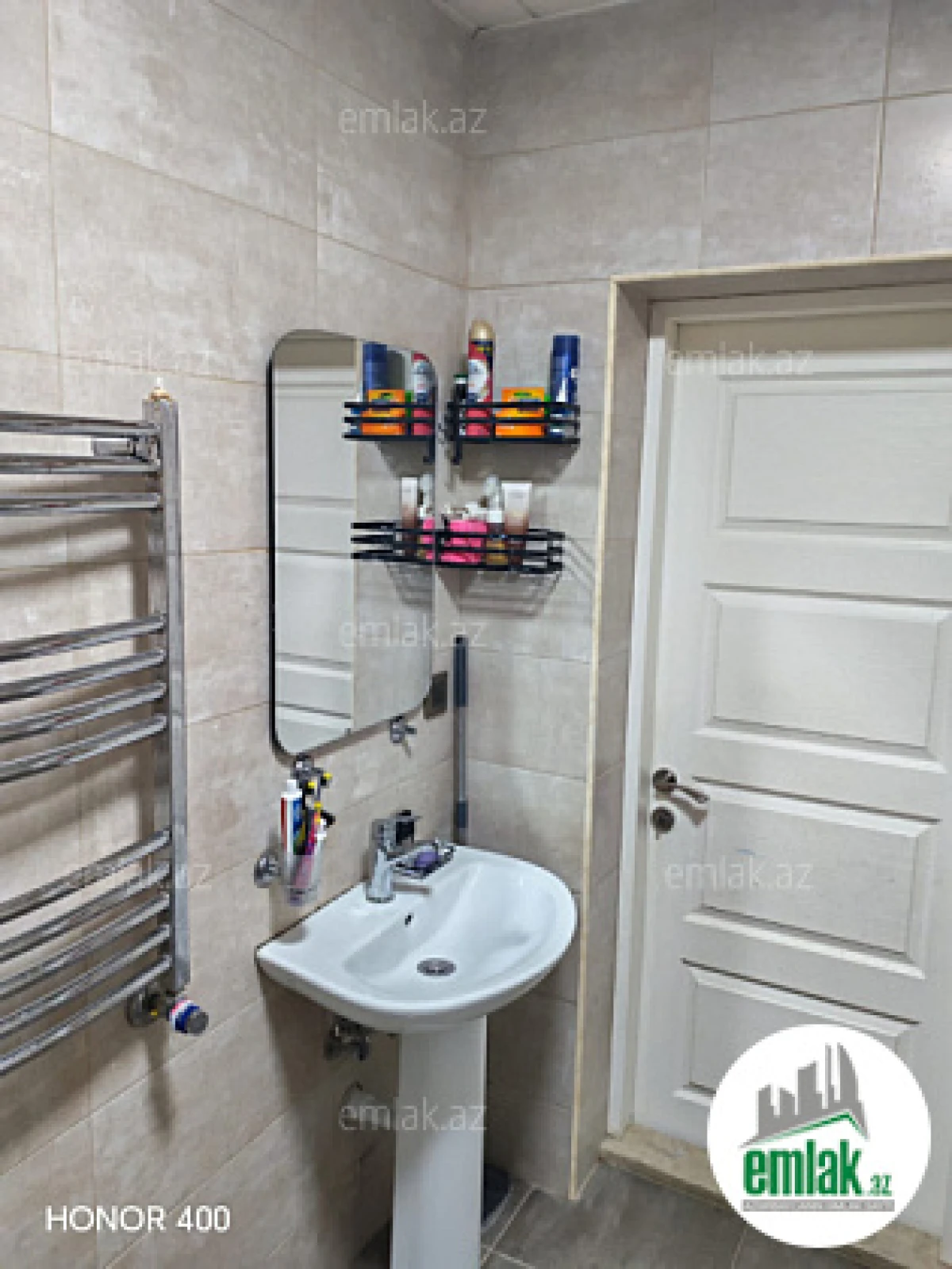 Satılır 2 otaqlı yeni tikili 76 m²