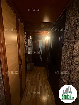 Satılır 1 otaqlı köhnə tikili 40 m²