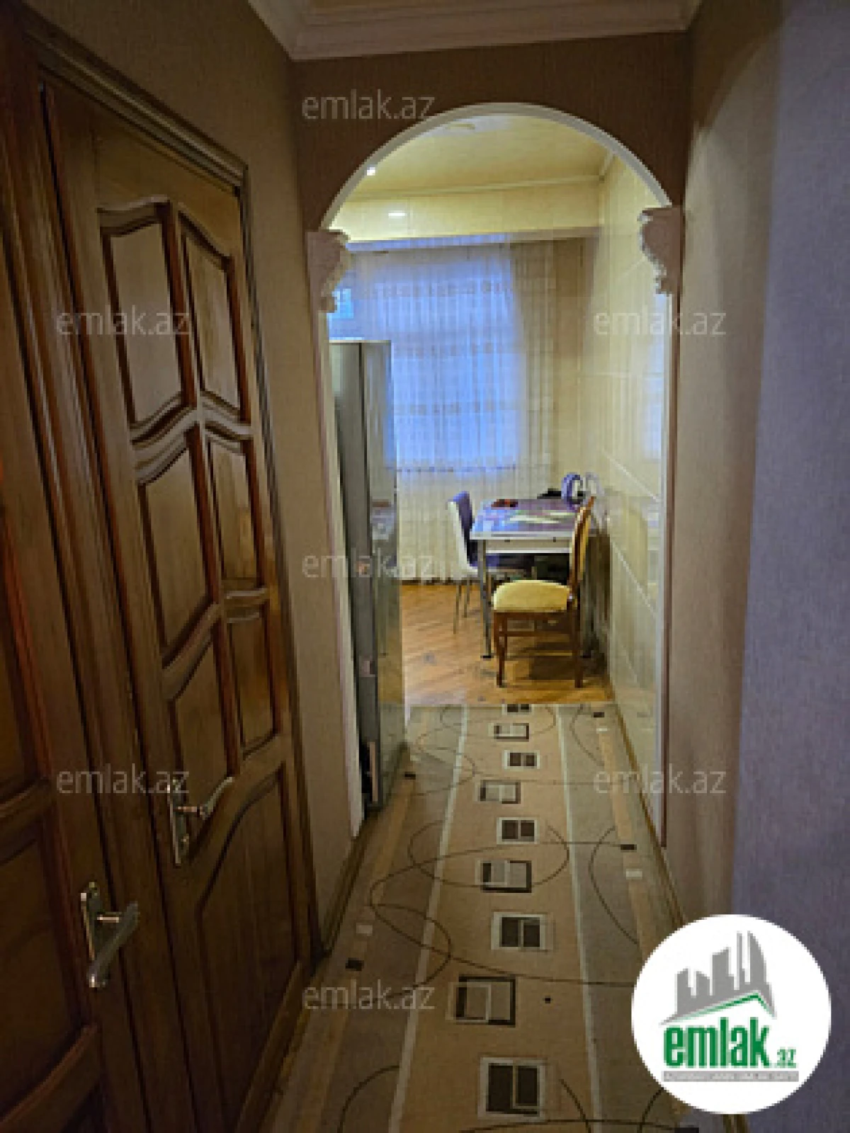 Satılır 3 otaqlı köhnə tikili 90 m²