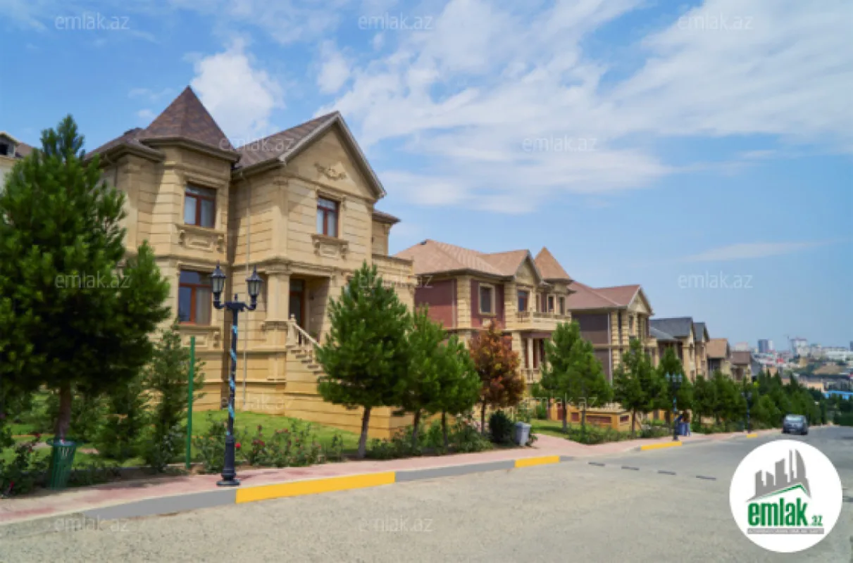 Satılır 4 otaqlı həyət evi 160 m²