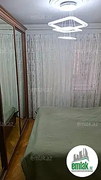 Satılır 3 otaqlı köhnə tikili 70 m²