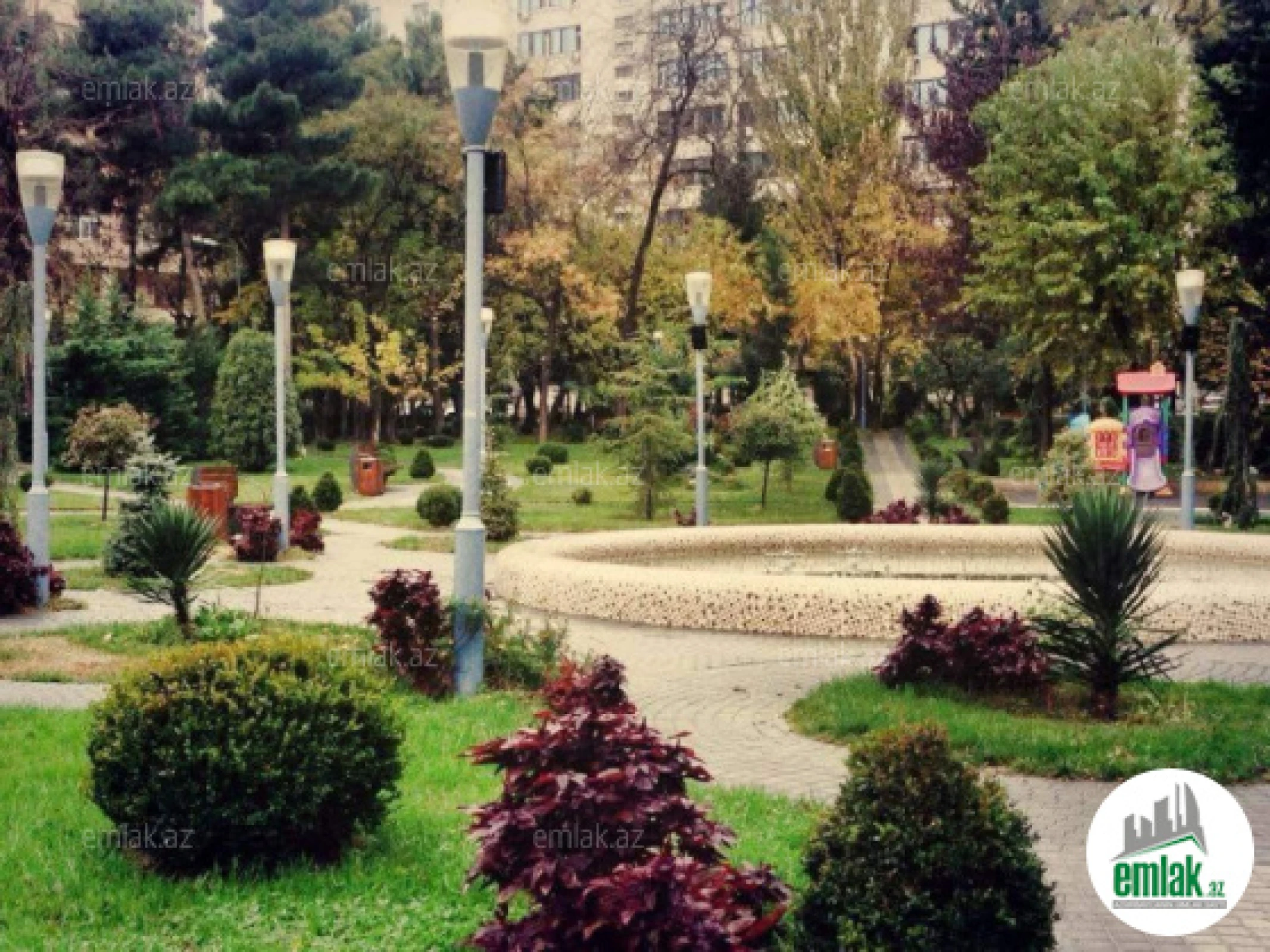 Satılır 3 otaqlı köhnə tikili 80 m²