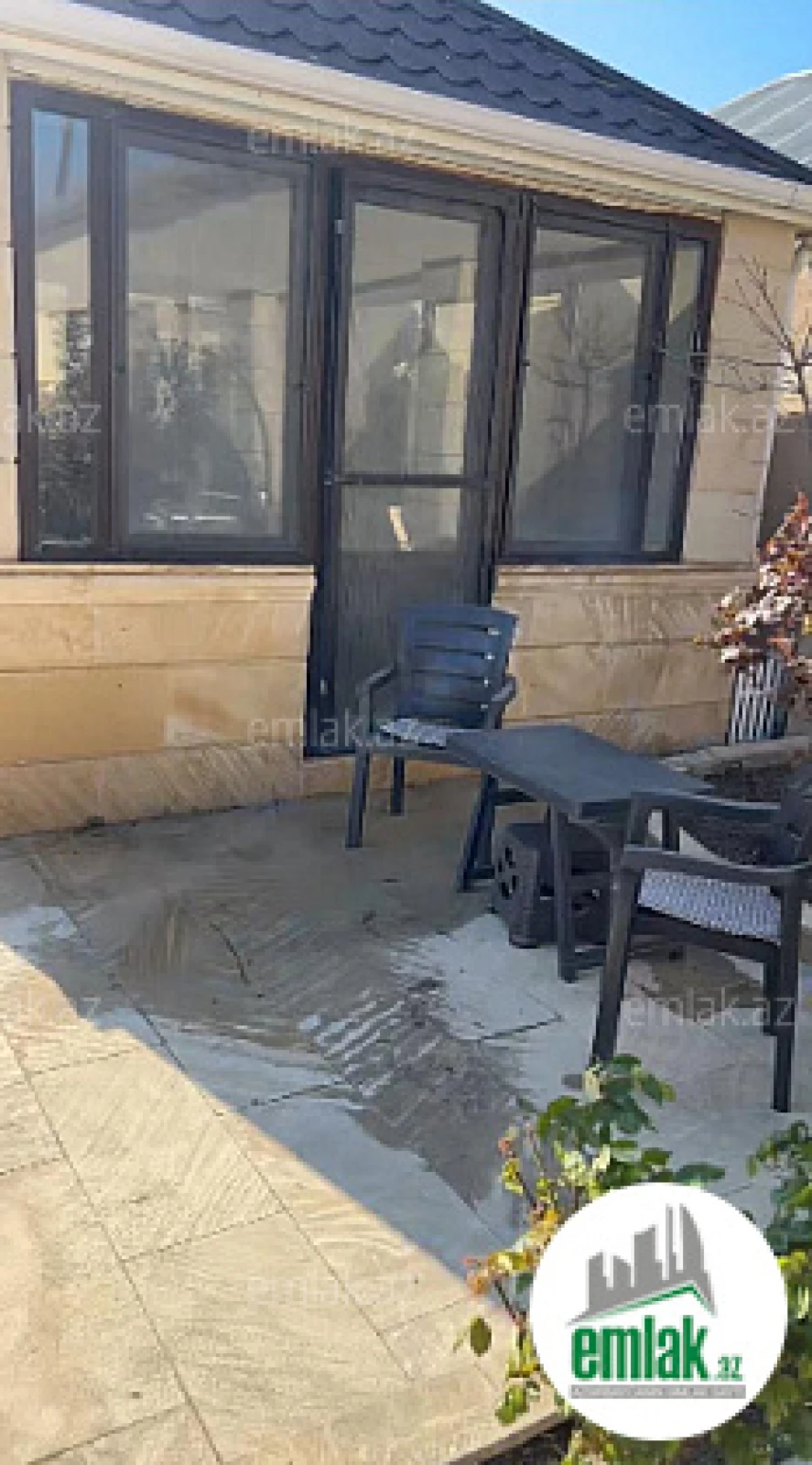 Satılır 3 otaqlı həyət evi 100 m²