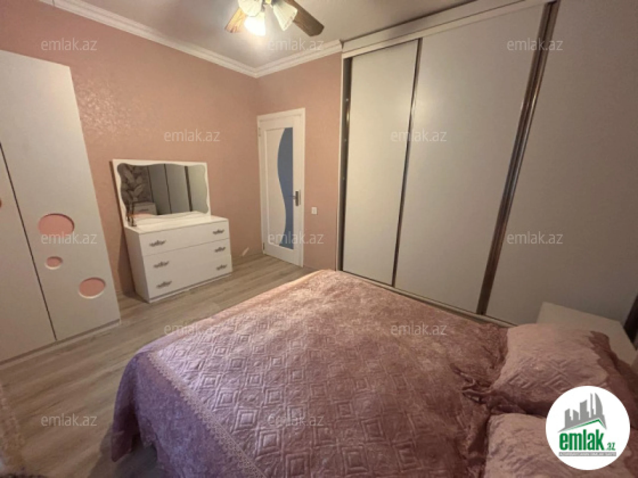 Satılır 3 otaqlı həyət evi 100 m²