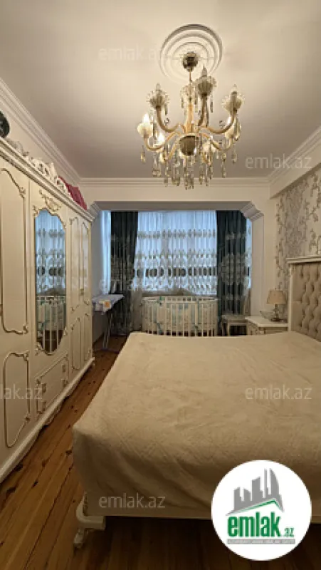 Satılır 2 otaqlı yeni tikili 74 m²