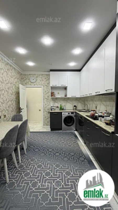 Satılır 3 otaqlı yeni tikili 83 m²