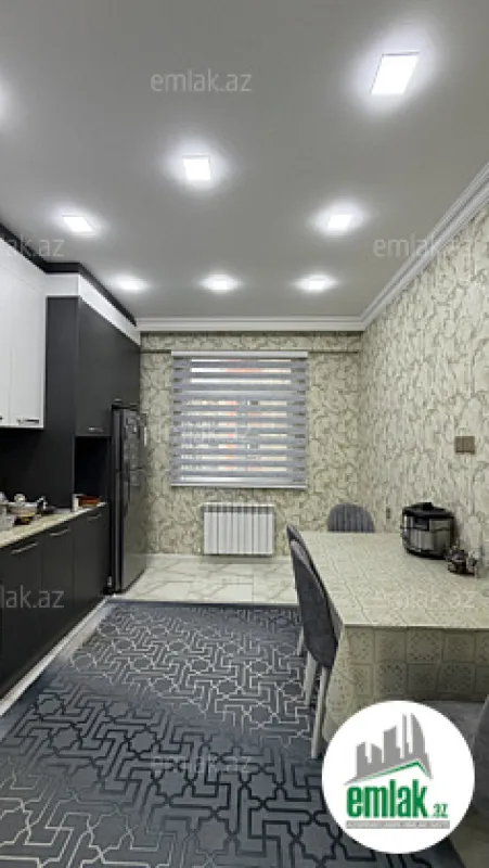 Satılır 3 otaqlı yeni tikili 83 m²