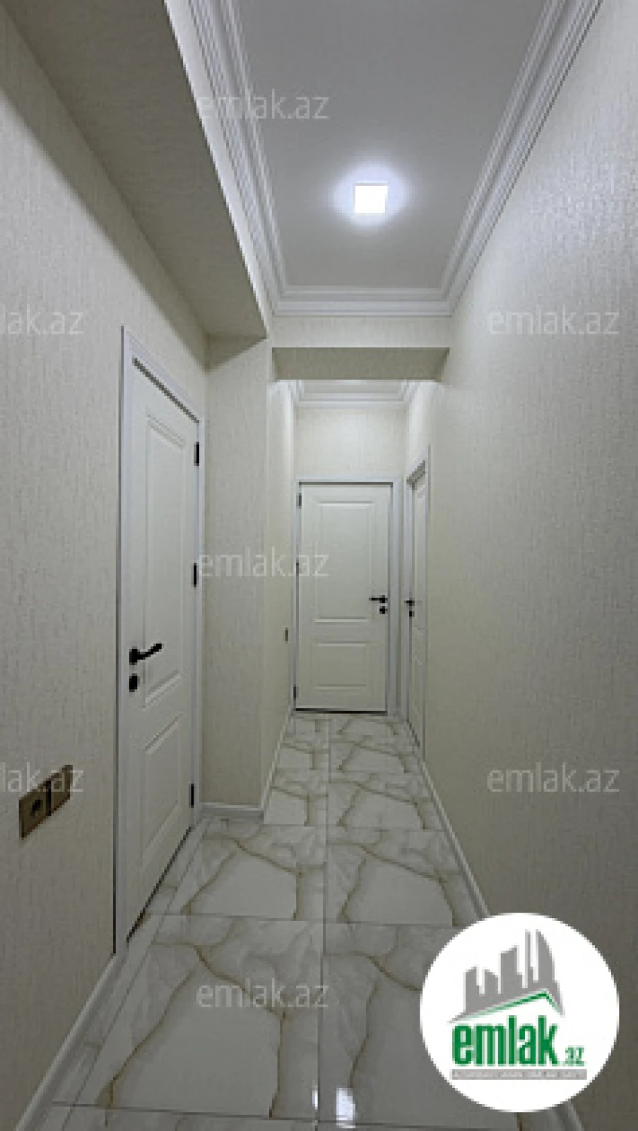 Satılır 3 otaqlı yeni tikili 83 m²