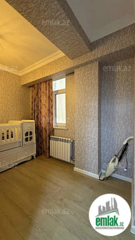 Satılır 3 otaqlı yeni tikili 83 m²