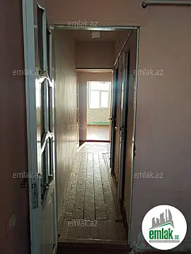 Satılır 2 otaqlı köhnə tikili 53 m²
