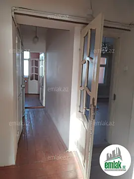 Satılır 2 otaqlı köhnə tikili 53 m²