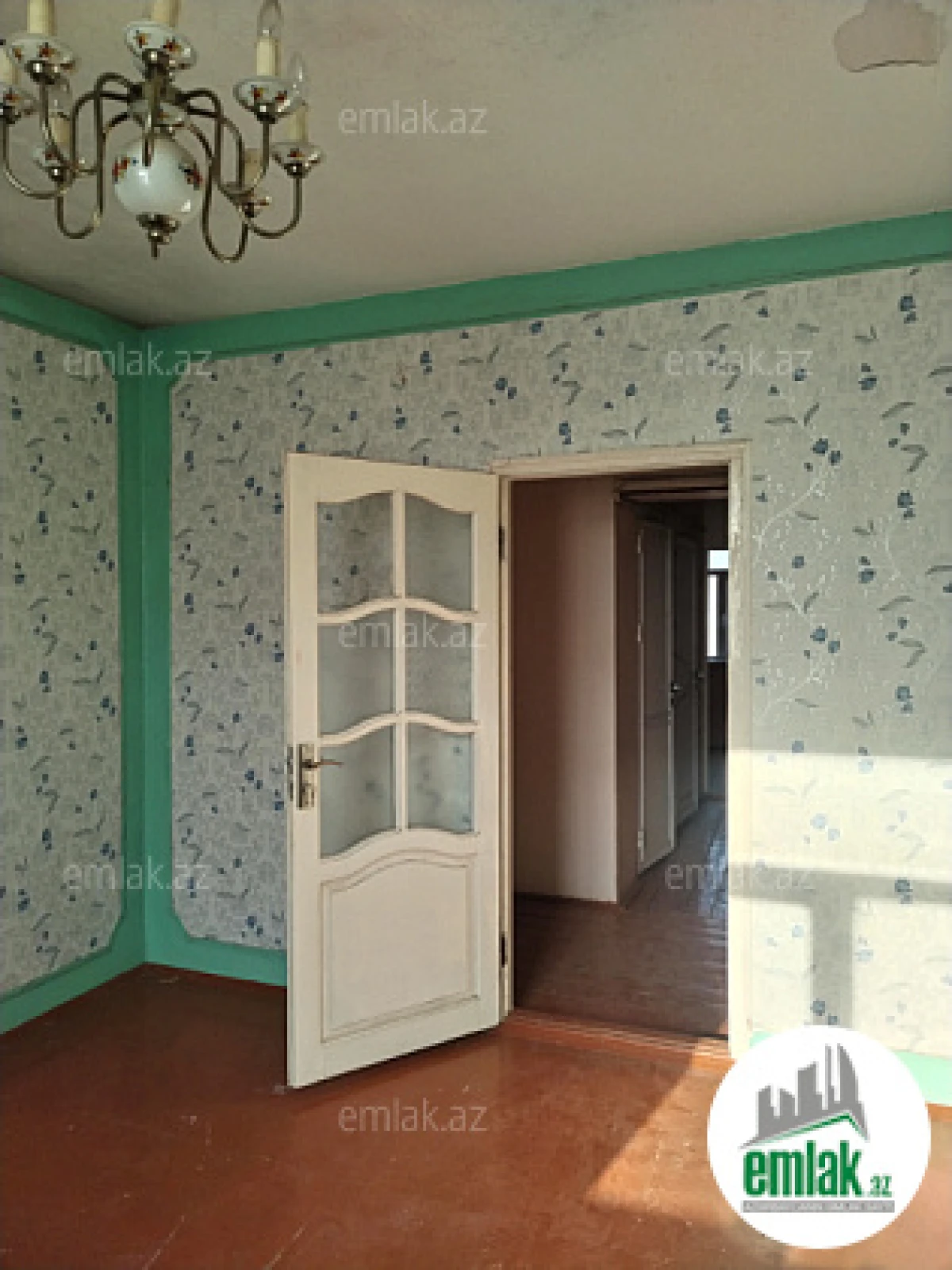 Satılır 2 otaqlı köhnə tikili 53 m²