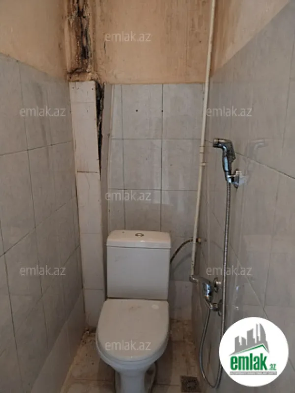 Satılır 2 otaqlı köhnə tikili 53 m²