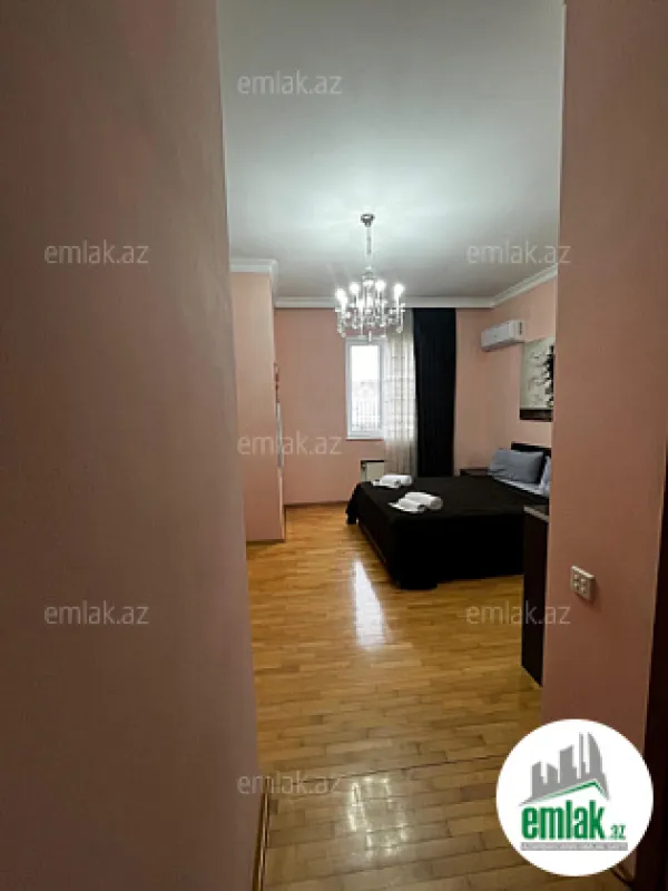 Satılır 4 otaqlı yeni tikili 170 m²