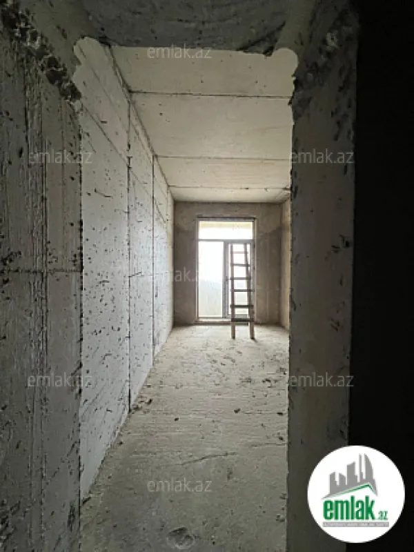 Satılır 3 otaqlı yeni tikili 115 m²