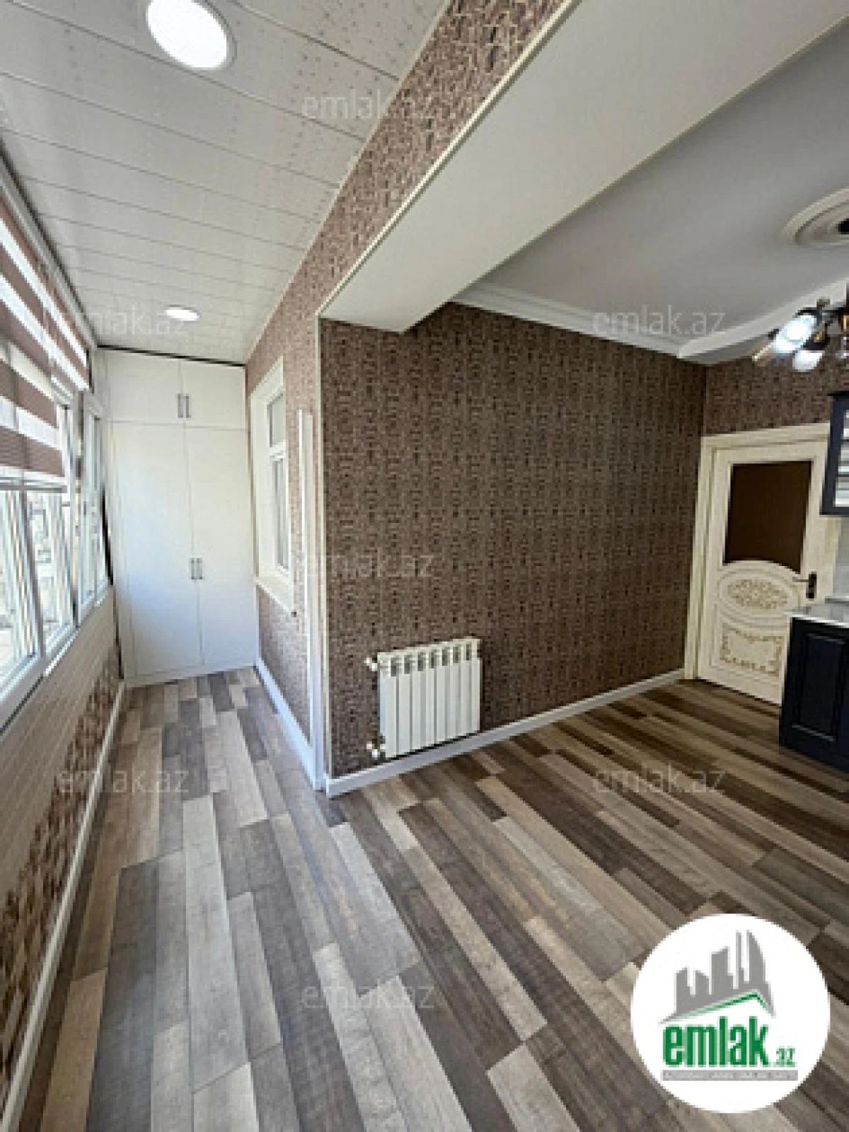 Satılır 3 otaqlı yeni tikili 83 m²